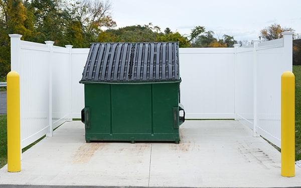 commercial dumpsters can tailor pick-up schedules based upon their clients' needs